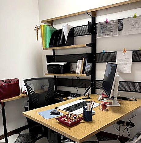 Postazione di lavoro all'interno dello studio Smart Amministrazioni